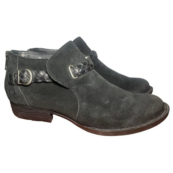 Born Boots Womens 8 M Sylvia Casual Ankle Bootie F13703 Black Suede Back Zip - Picture 1 of 12